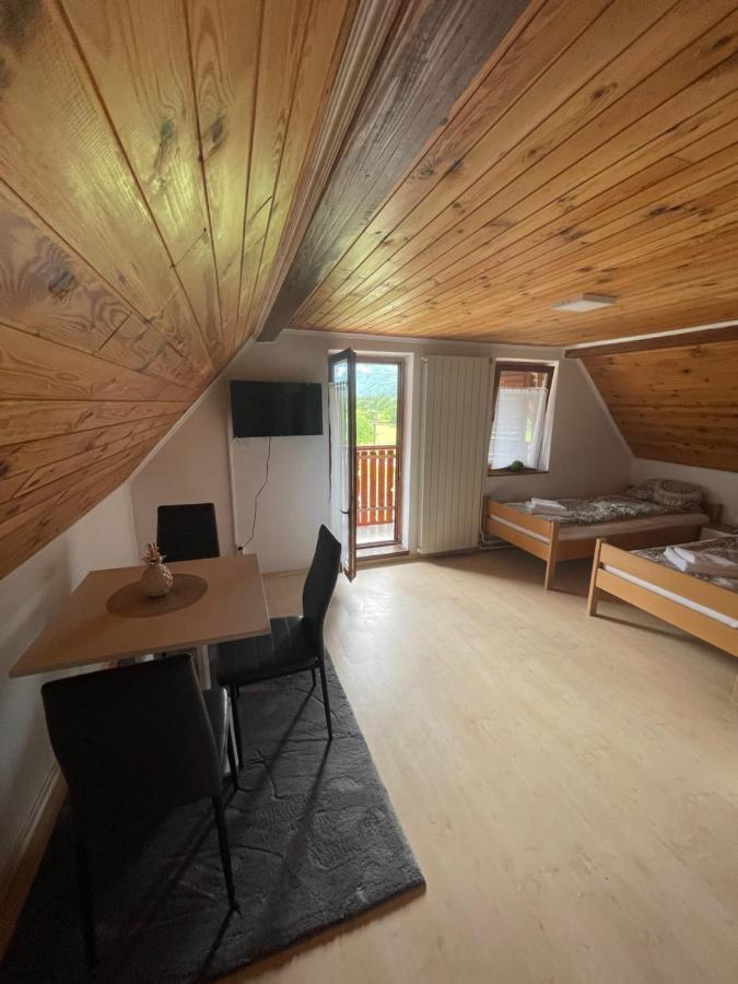 Kometer Soba Apartamento Bovec Exterior foto